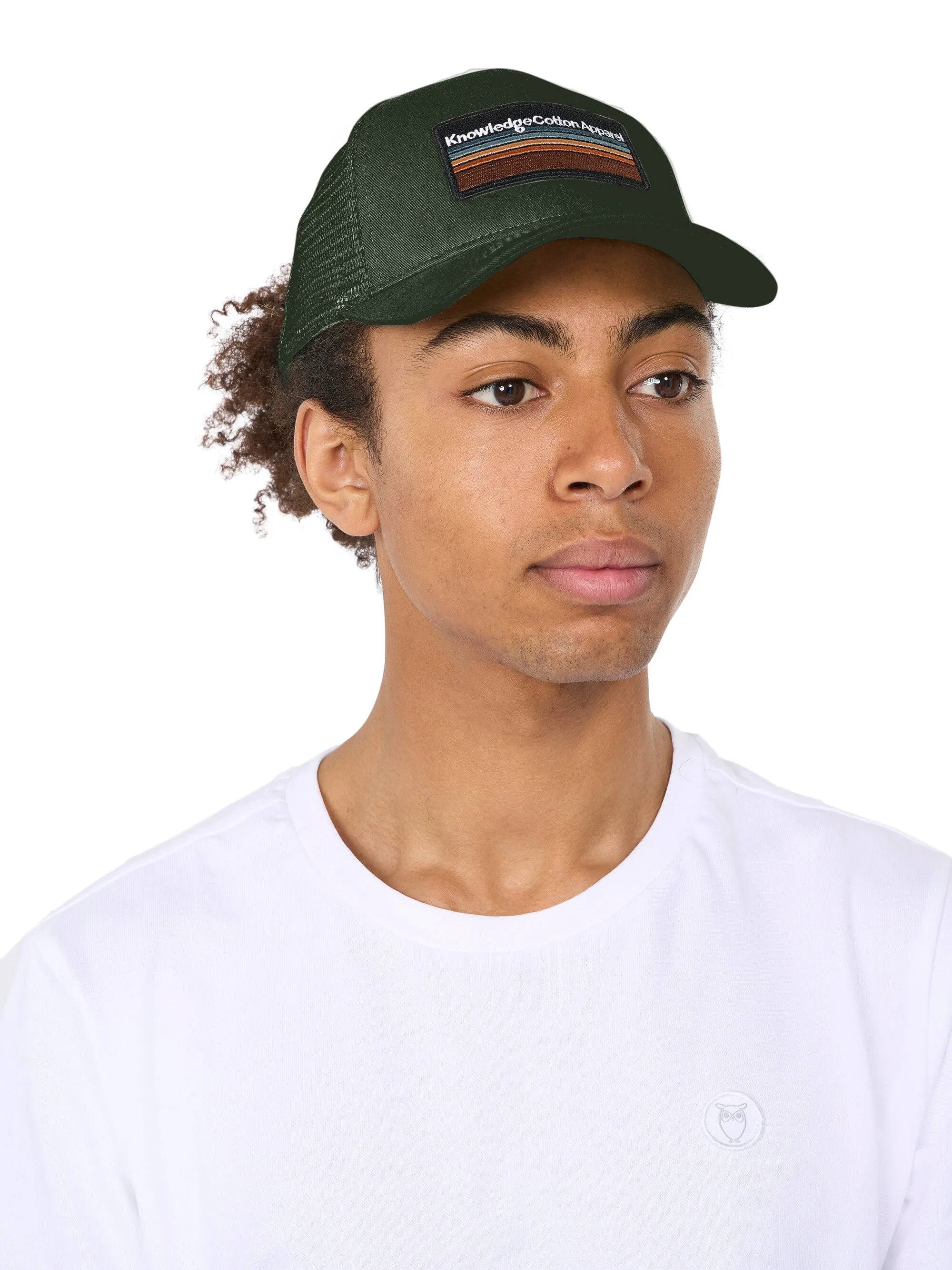 Badge twill trucker cap - Forrest Night