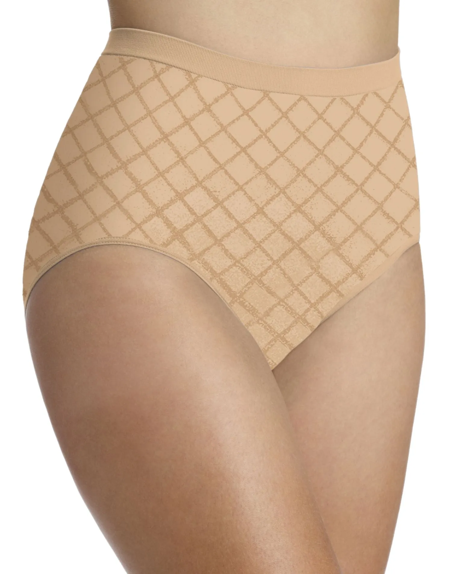 Bali Comfort Revolution Seamless Diamond Microfiber Brief