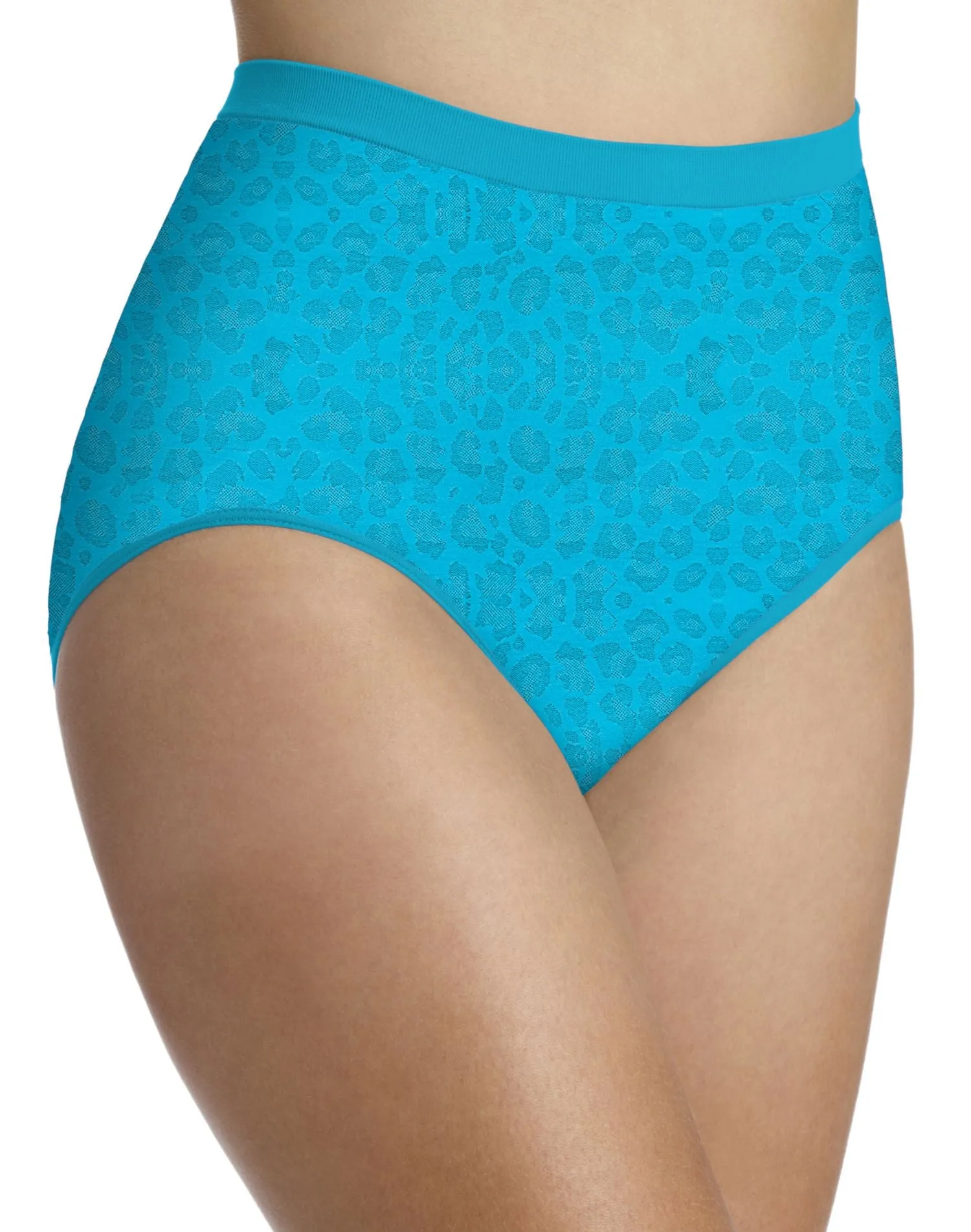 Bali Comfort Revolution Seamless Diamond Microfiber Brief