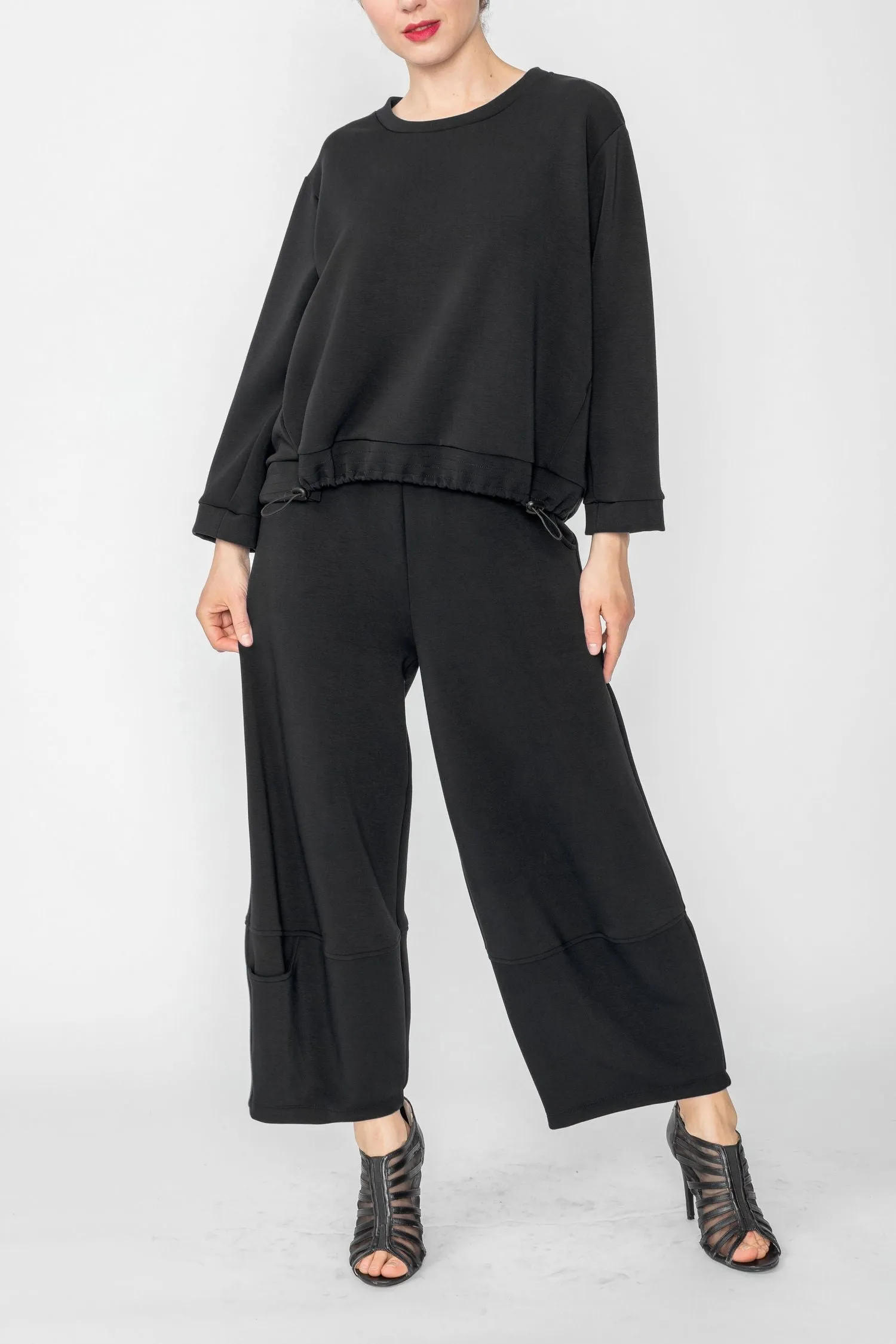 Black Round Neck 3/4 Sleeve Boxy Top