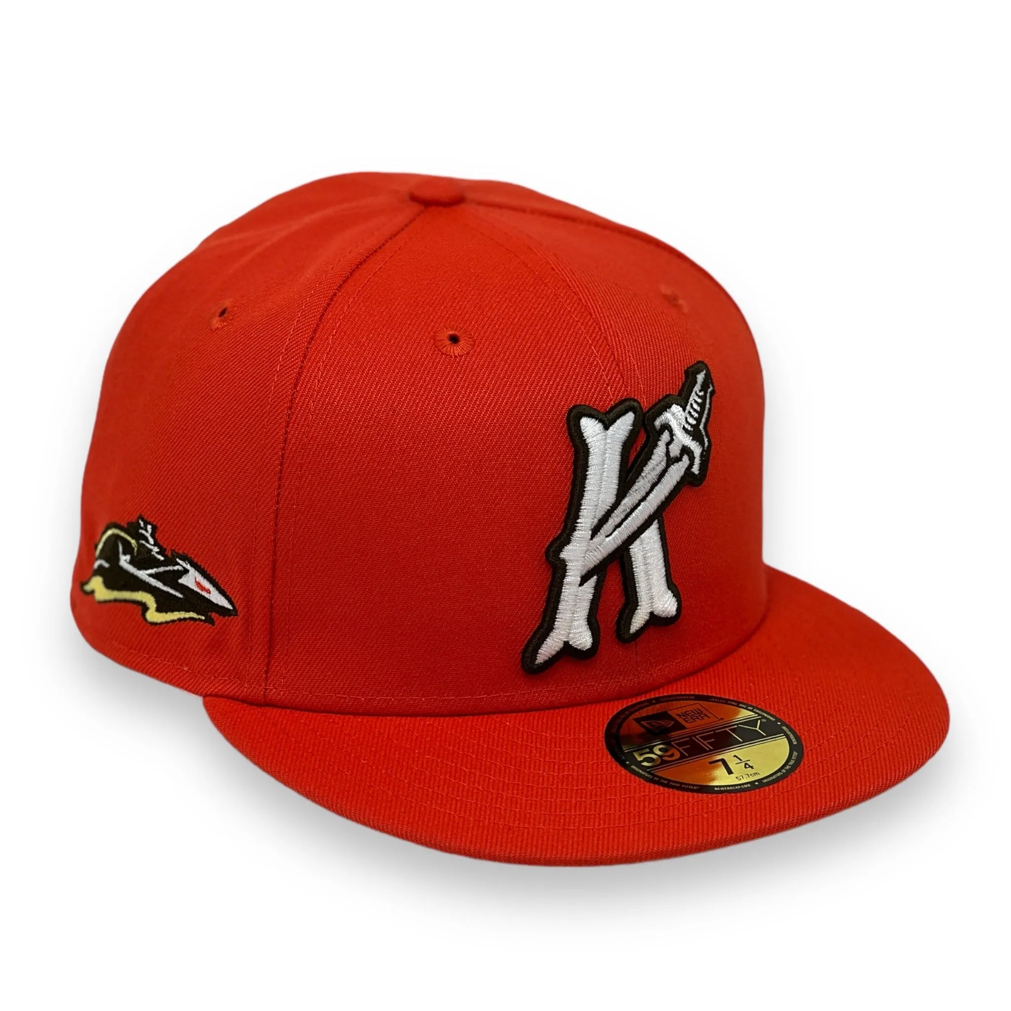 CHARLOTTE KNIGHTS NEW ERA 59FIFTY FITTED (V-GOLD UNDER VISOR)