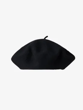 The Beret in Black